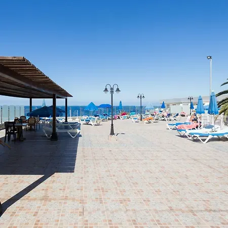 Primera Linea De Mar ! Fantastico 阿德耶