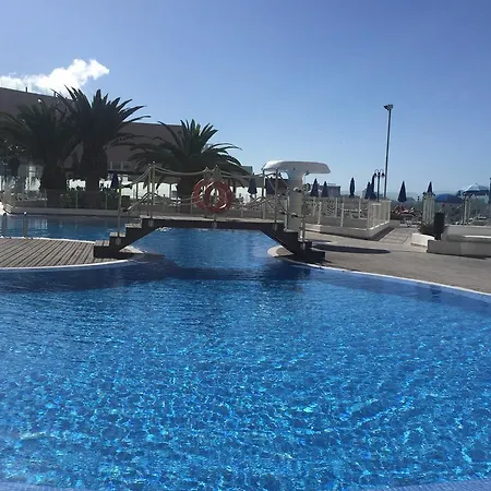 Primera Linea De Mar ! Fantastico Apartman Costa Adeje (Tenerife)